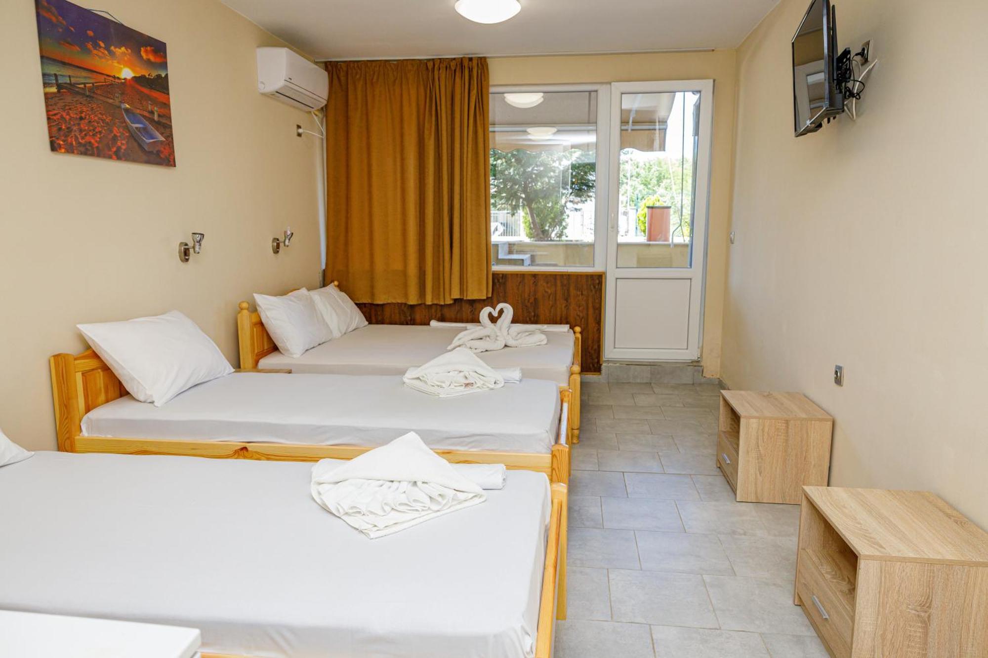 Silitur Central Achtopol Exterior foto
